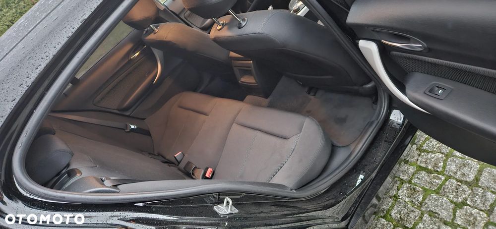 BMW Seria 1 118i Advantage - 28