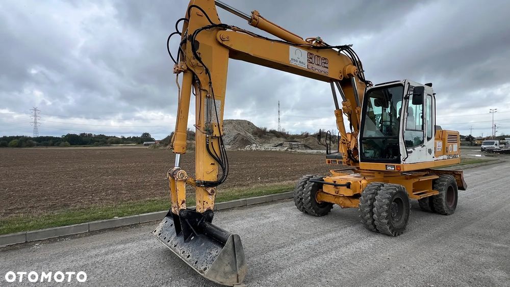 Liebherr koparka kołowa A902 Litronic - 1