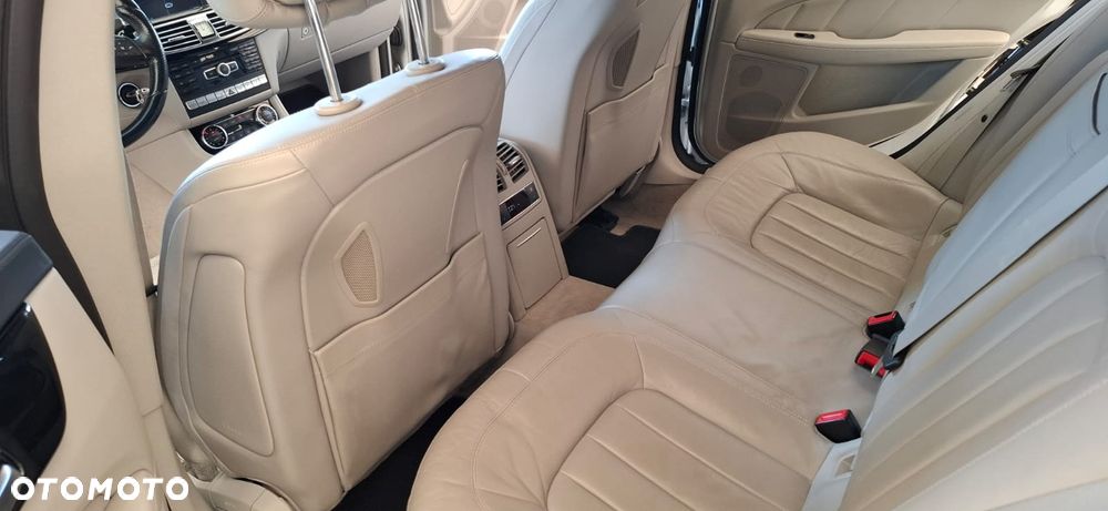Mercedes-Benz CLS 350 CDI 4-Matic BlueEff - 10