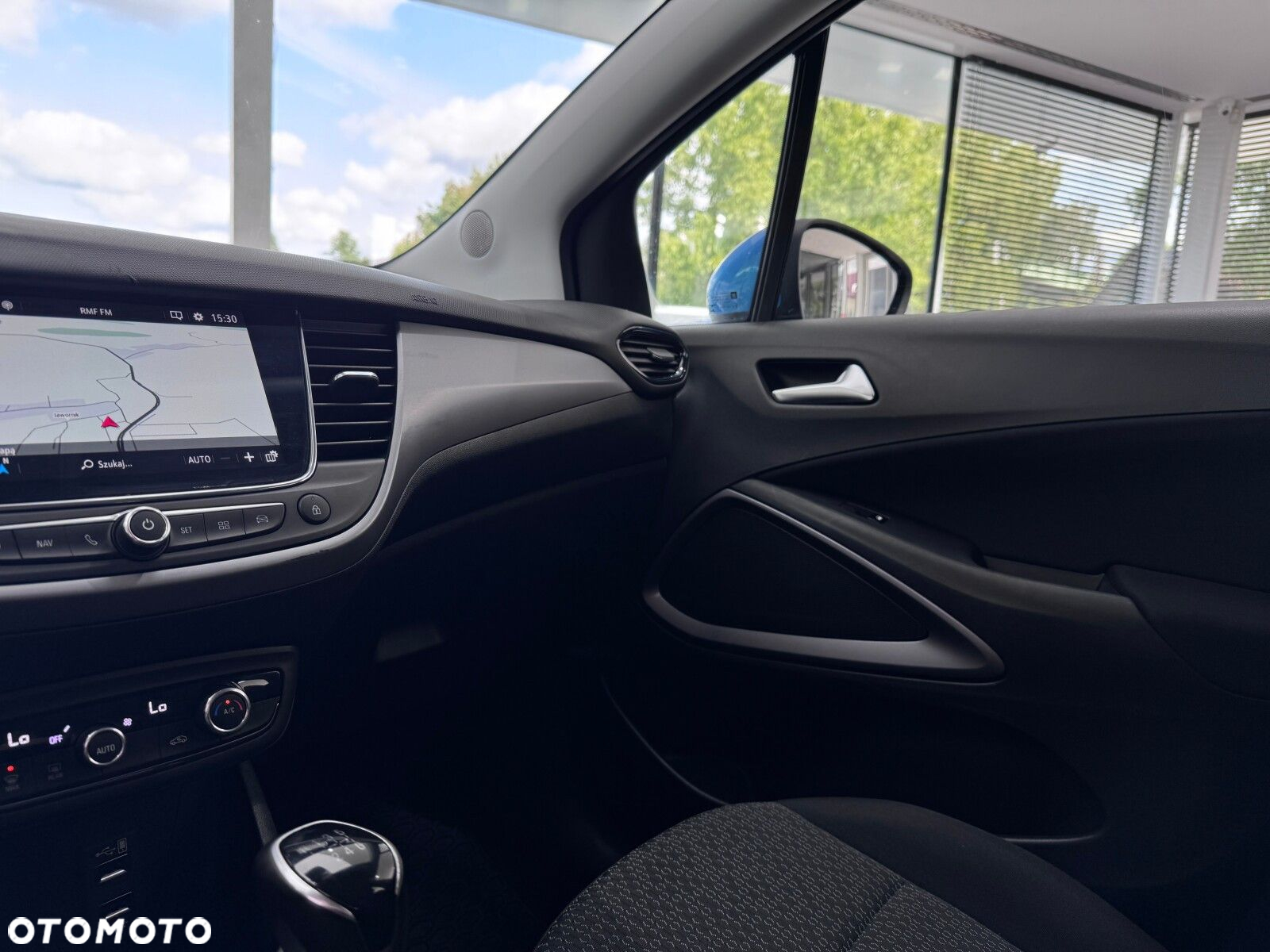 Opel Crossland X - 26