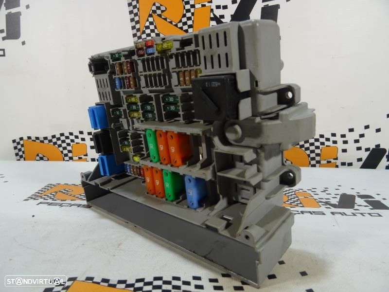 Bsi / Caixa De Relés Bmw 1 (E87)  61146906621 / 10688710 / 6906621 / 6 - 8