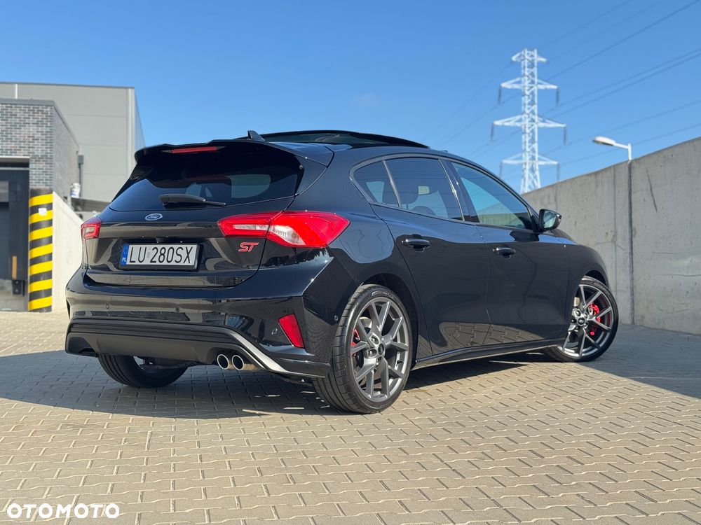 Ford Focus - 12