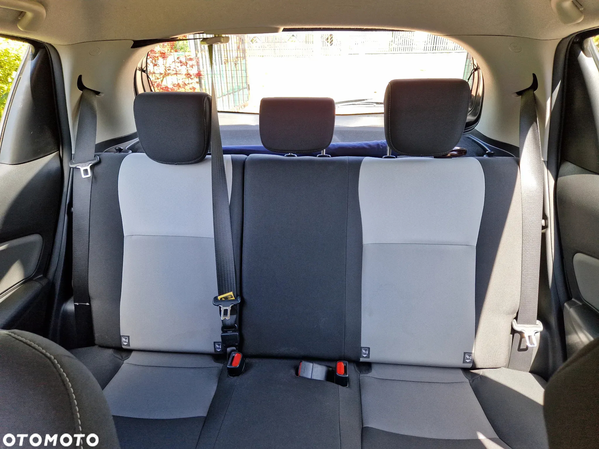 Toyota Yaris 1.5 Premium - 17