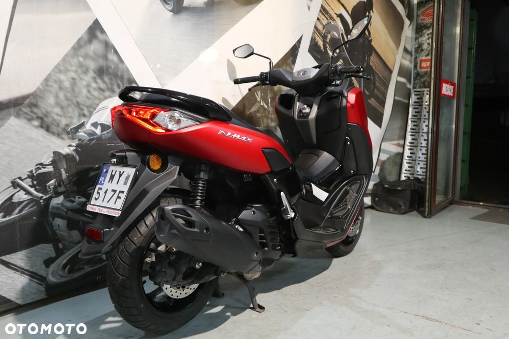 Yamaha NMAX - 14