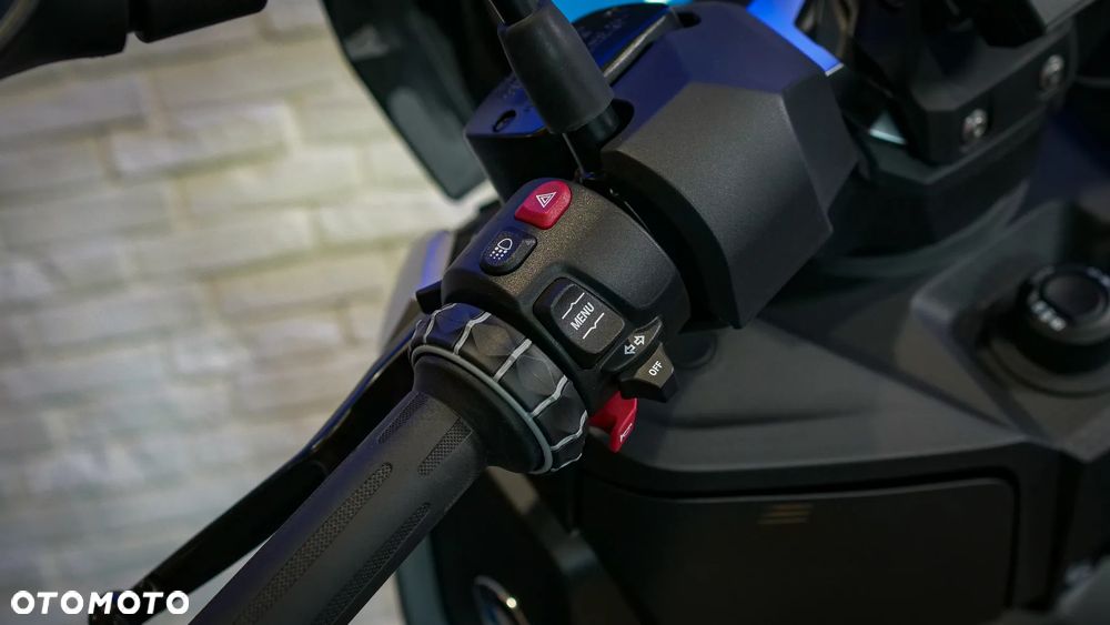 BMW C 400 X - 11