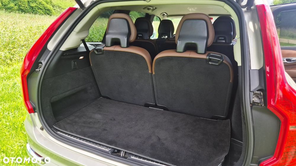 Volvo XC 90 D5 SCR AWD Inscription 7os - 21