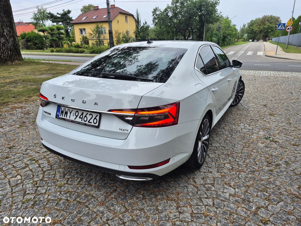 Skoda Superb 2.0 TDI SCR 4x4 L&K DSG - 22