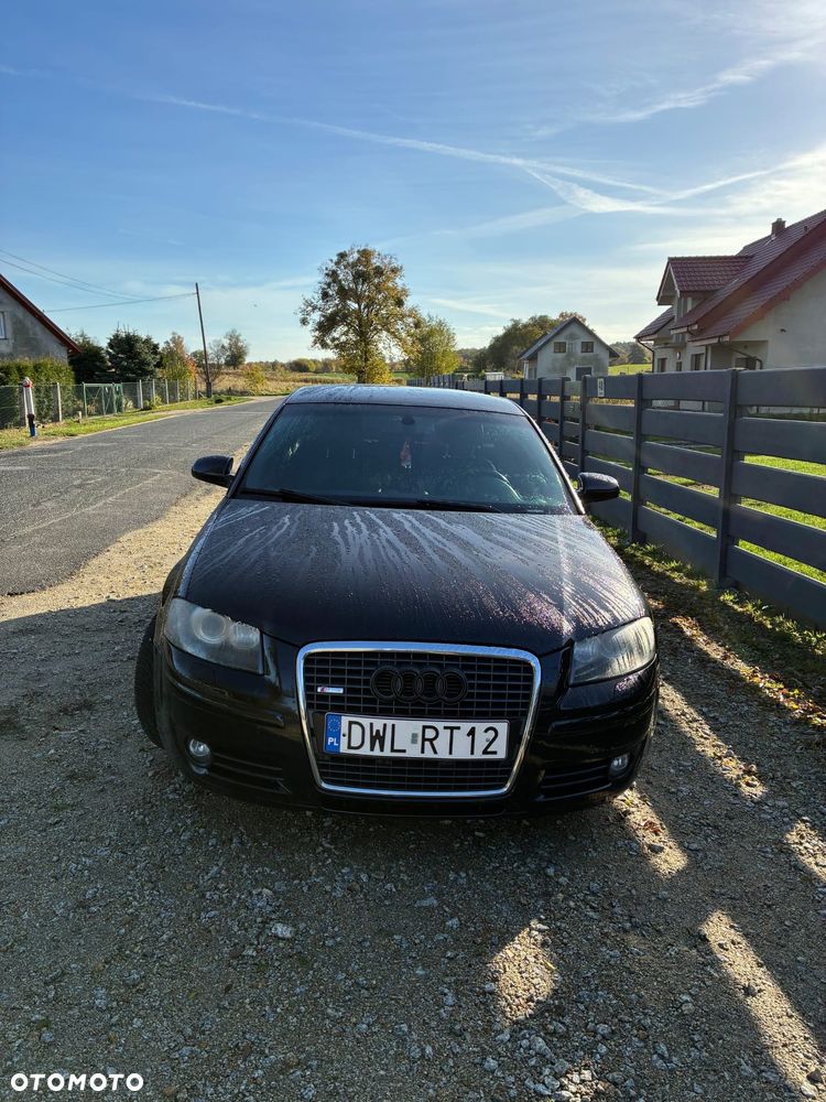 Audi A3 Sportback - 1