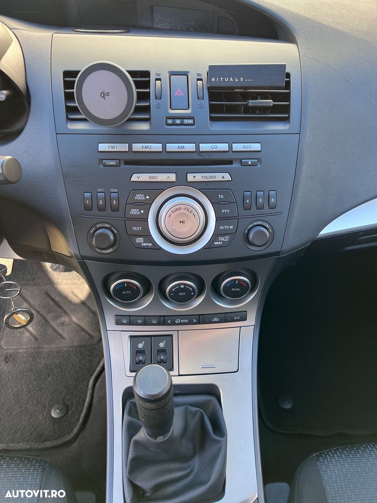 Mazda 3 - 11