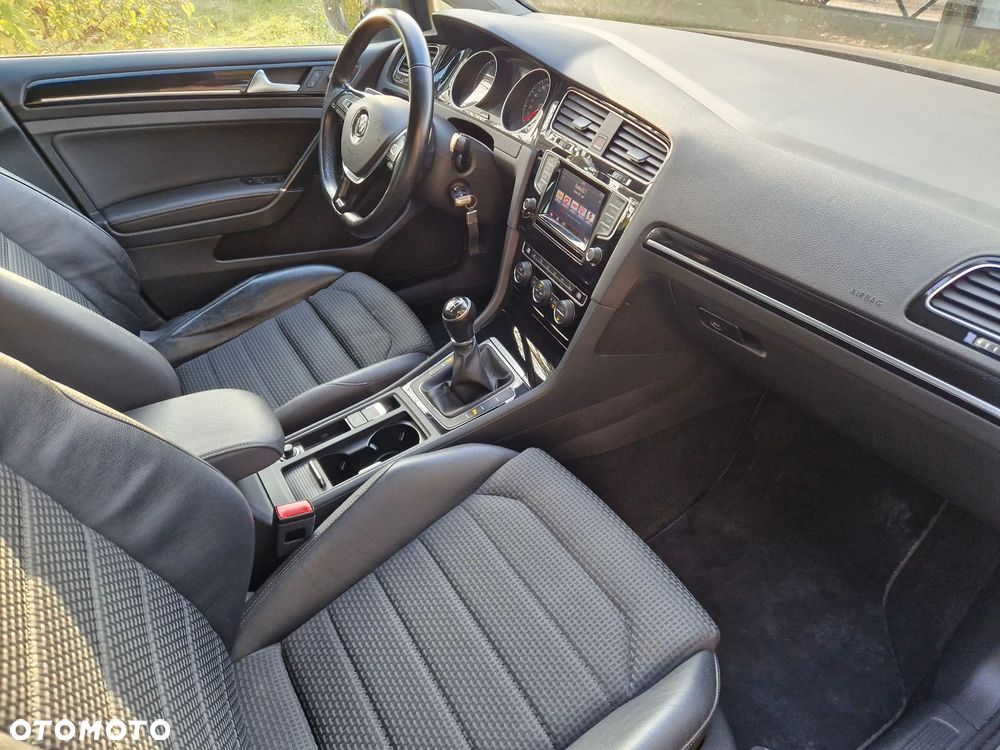Volkswagen Golf 1.4 TSI BMT ACT Highline - 18