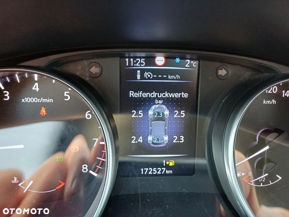 Nissan Qashqai 1.2 DIG-T N-Connecta - 21