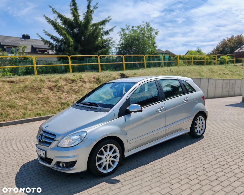 Mercedes-Benz Klasa B - 1