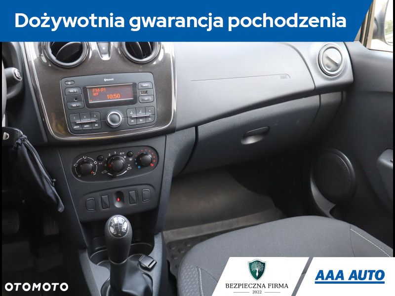 Dacia Sandero - 9