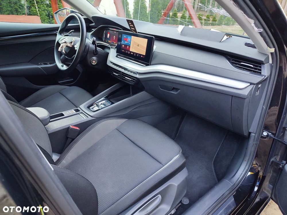 Skoda Octavia 2.0 TDI DSG Exclusive Plus - 7