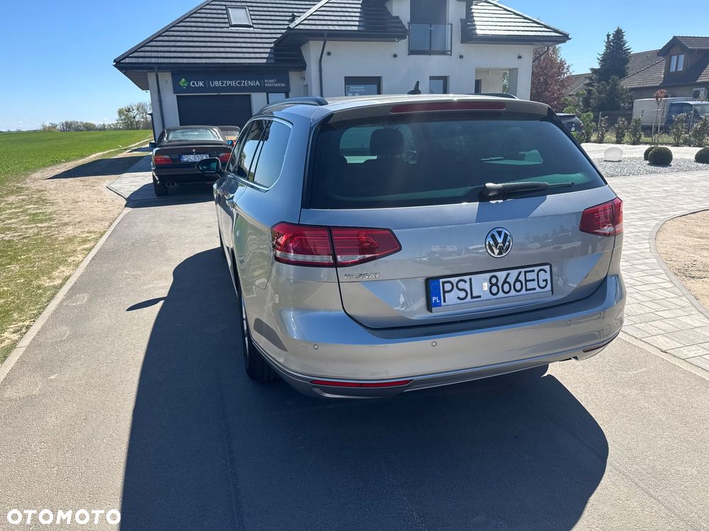 Volkswagen Passat 2.0 TDI SCR DSG Trendline - 37