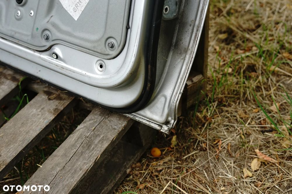 Drzwi tył tylne lewe VW Touran I LA7W - 14