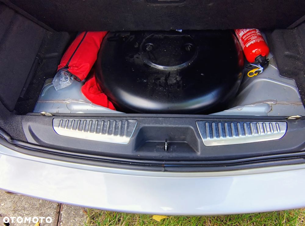 Renault Laguna 2.0 T Bose Edition - 16