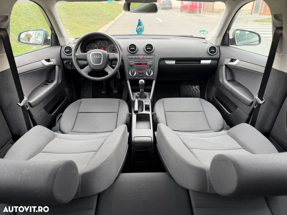 Audi A3 2.0 TDI ack Ambition - 8