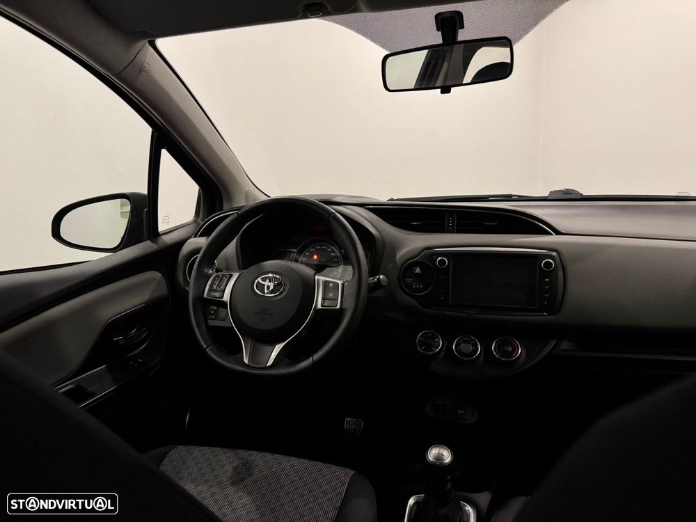 Toyota Yaris 1.0 VVT-i Comfort +PS Style +P.Techno - 25