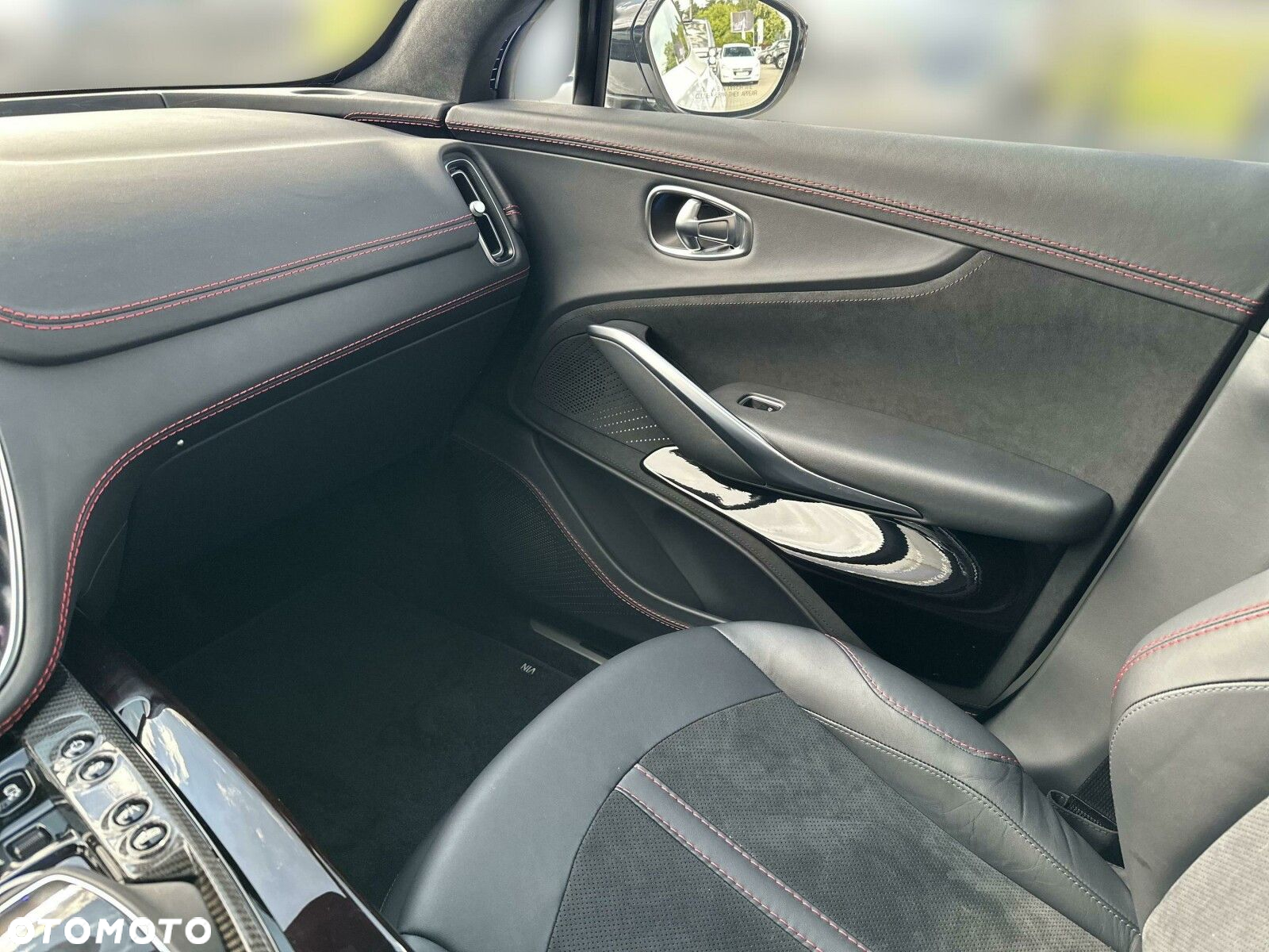 Aston Martin DBX707 - 19