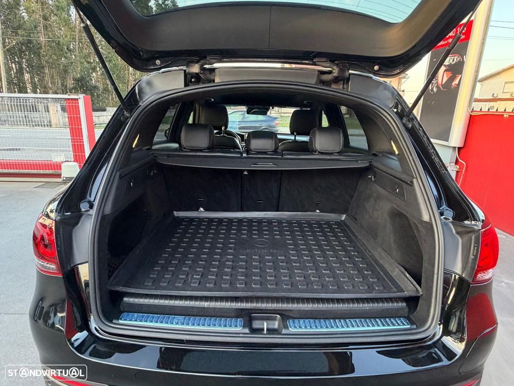 Mercedes-Benz GLC 300 de 4Matic 9G-TRONIC AMG Line - 59