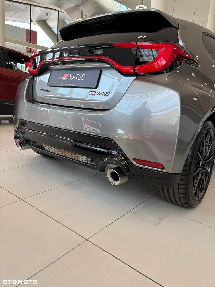 Toyota GR Yaris - 23