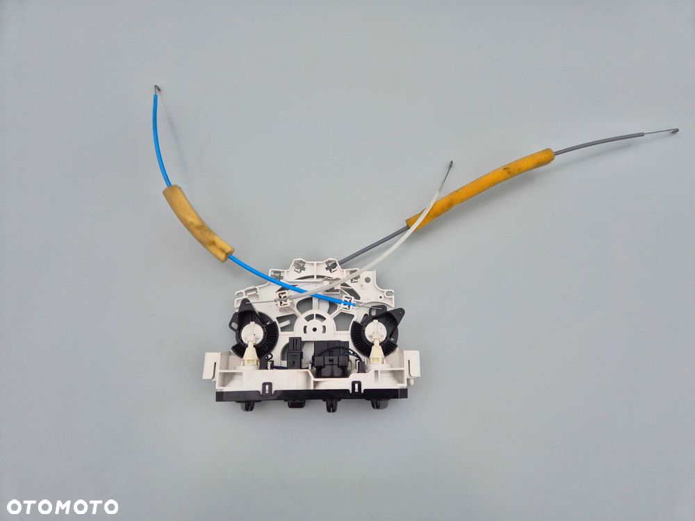 Panel Klimatyzacji Nawiewu Przełącznik DAIHATSU YRV 00-06r Oryginał - 4
