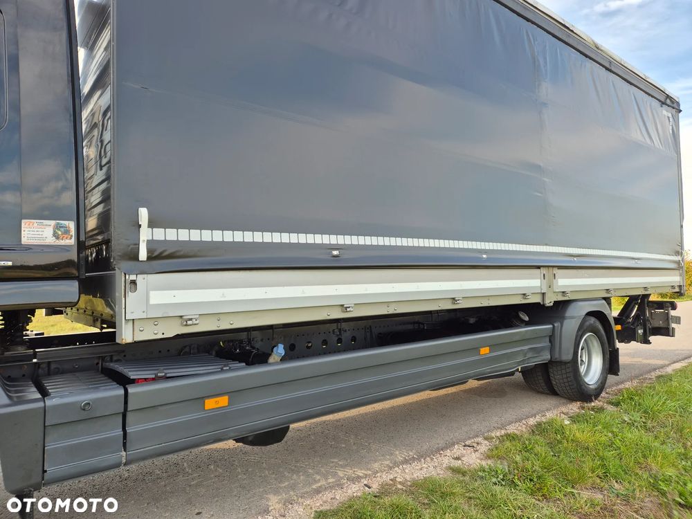 Mercedes-Benz Atego 1527 burto-firana z windą 7.2m SUPER STAN / GLOB / SYPIALNY / z Niemiec - 13