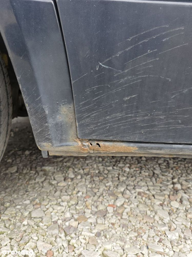 Mercedes-Benz Sprinter - 14