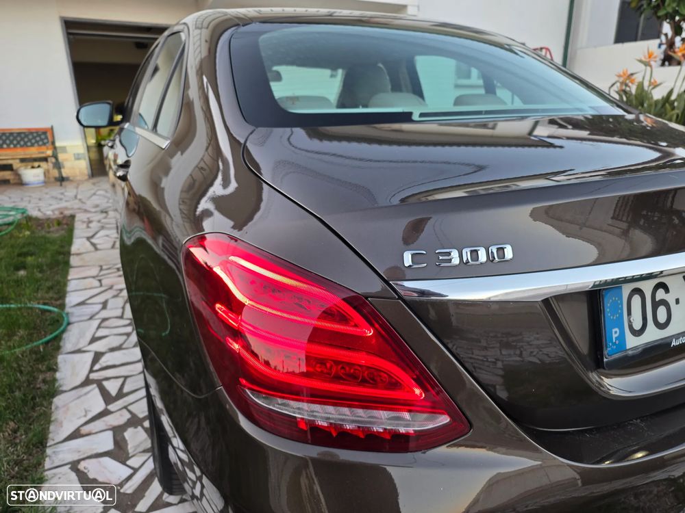 Mercedes-Benz C 300 BlueTEC Hybrid Exclusive - 8