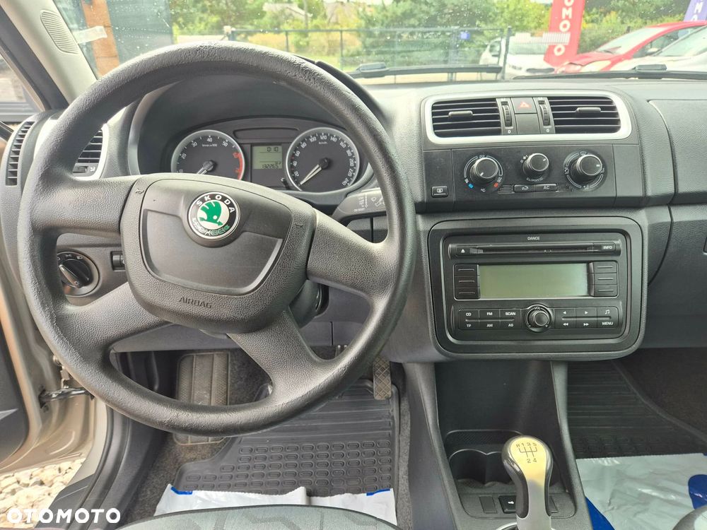 Skoda Fabia 1.4 16V Comfort - 9