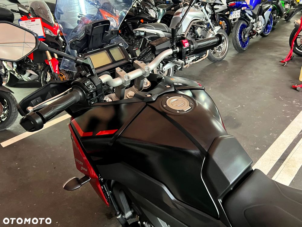 Yamaha MT - 15