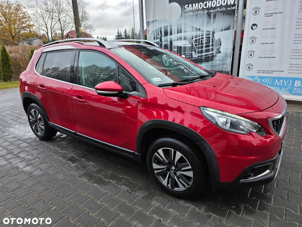 Peugeot 2008 1.2 Pure Tech Style S&S - 25