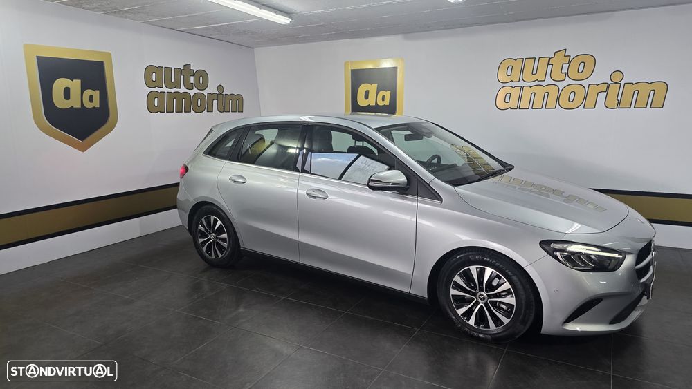 Mercedes-Benz B 180 d - 4