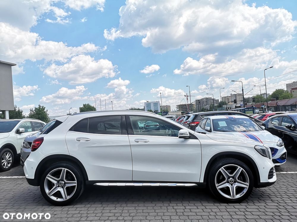 Mercedes-Benz GLA 220 4-Matic AMG Line - 4