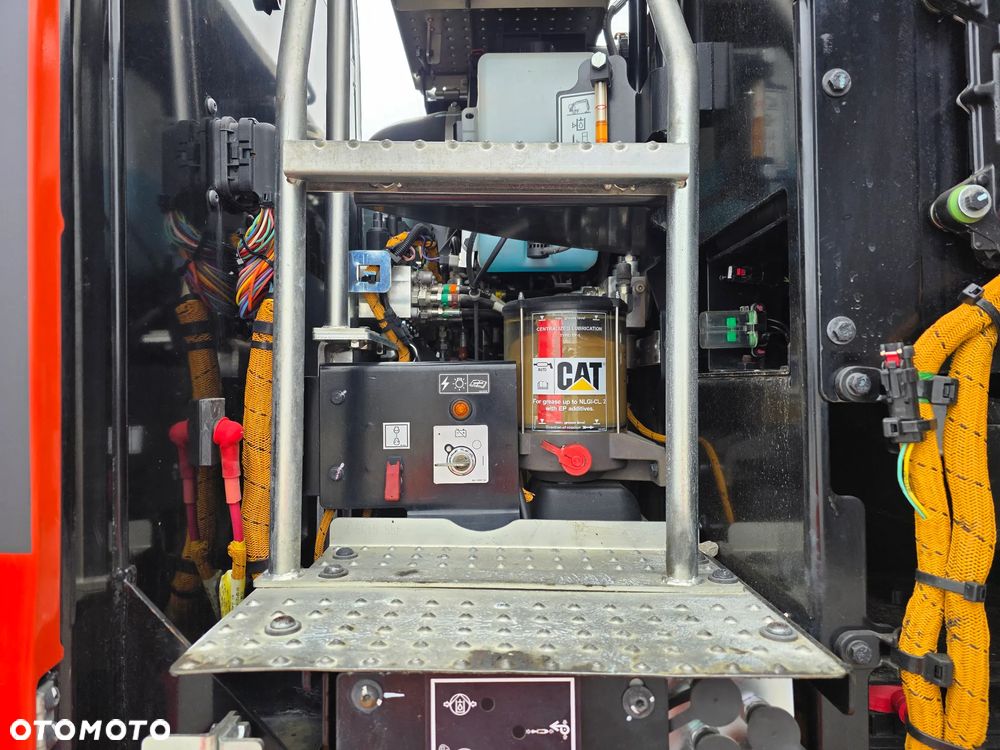 Caterpillar M317F, 2019 ROK, 5600 MTH, OIL QUICK - 18