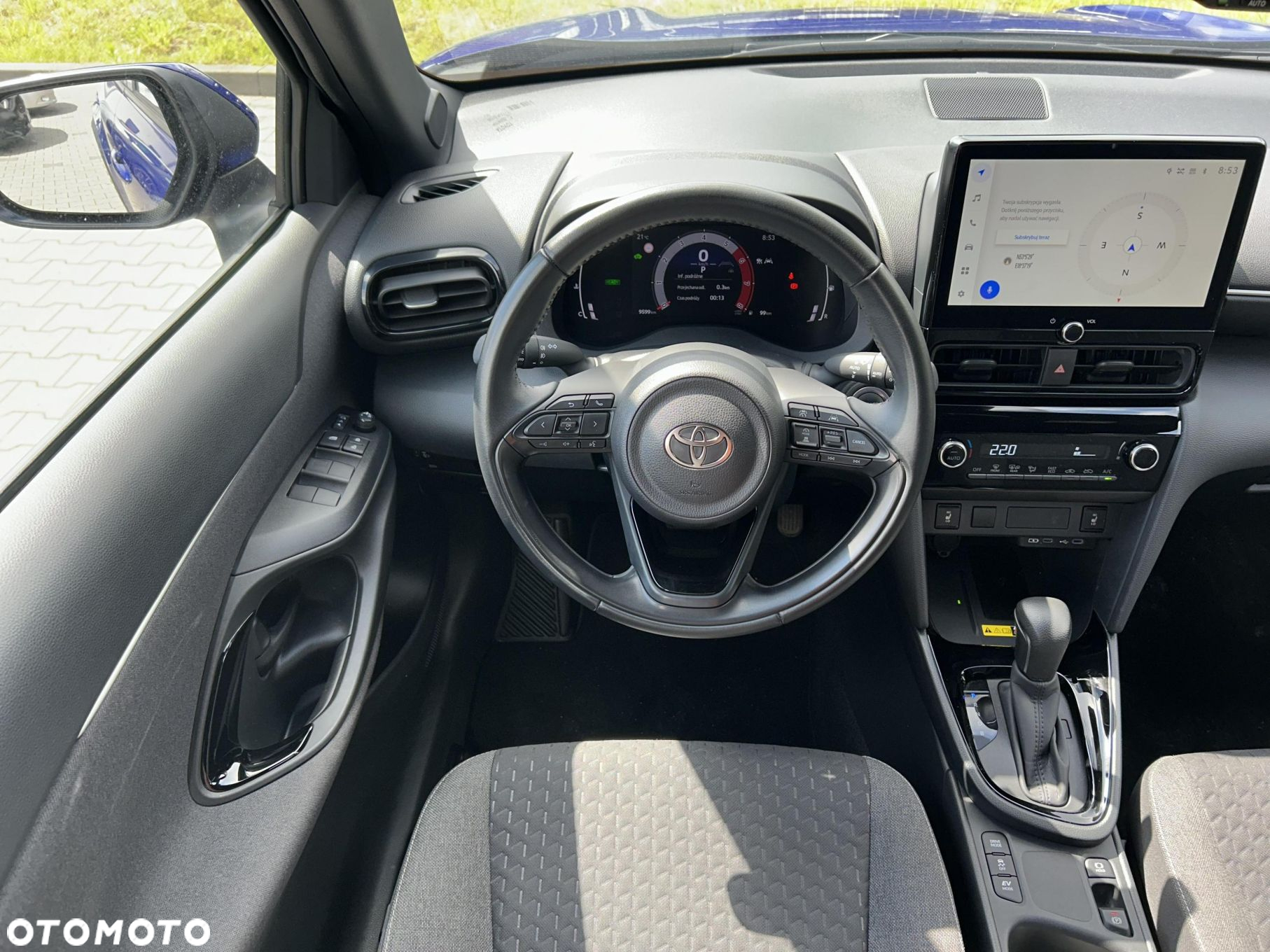 Toyota Yaris Cross - 3