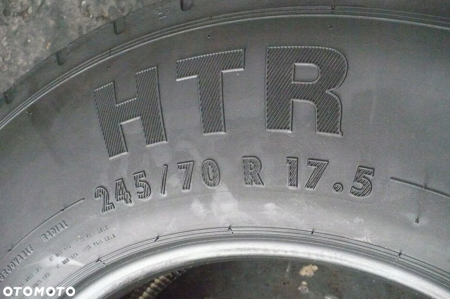 2x CONTINENTAL HTR 245/70R17,5 10mm 2018 - 2