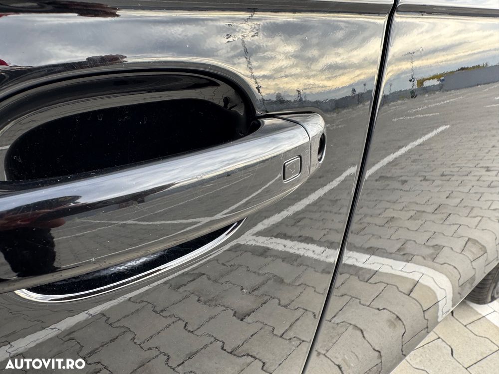 Audi A4 Avant 2.0 TDI DPF Attraction - 25