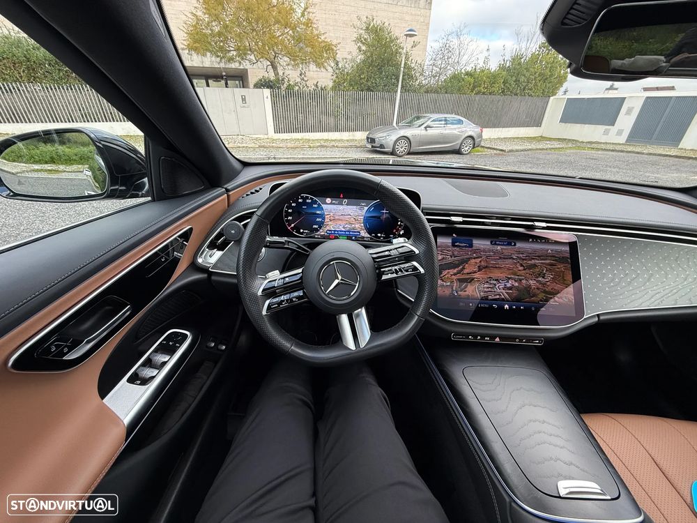 Mercedes-Benz E 300 Standard - 19