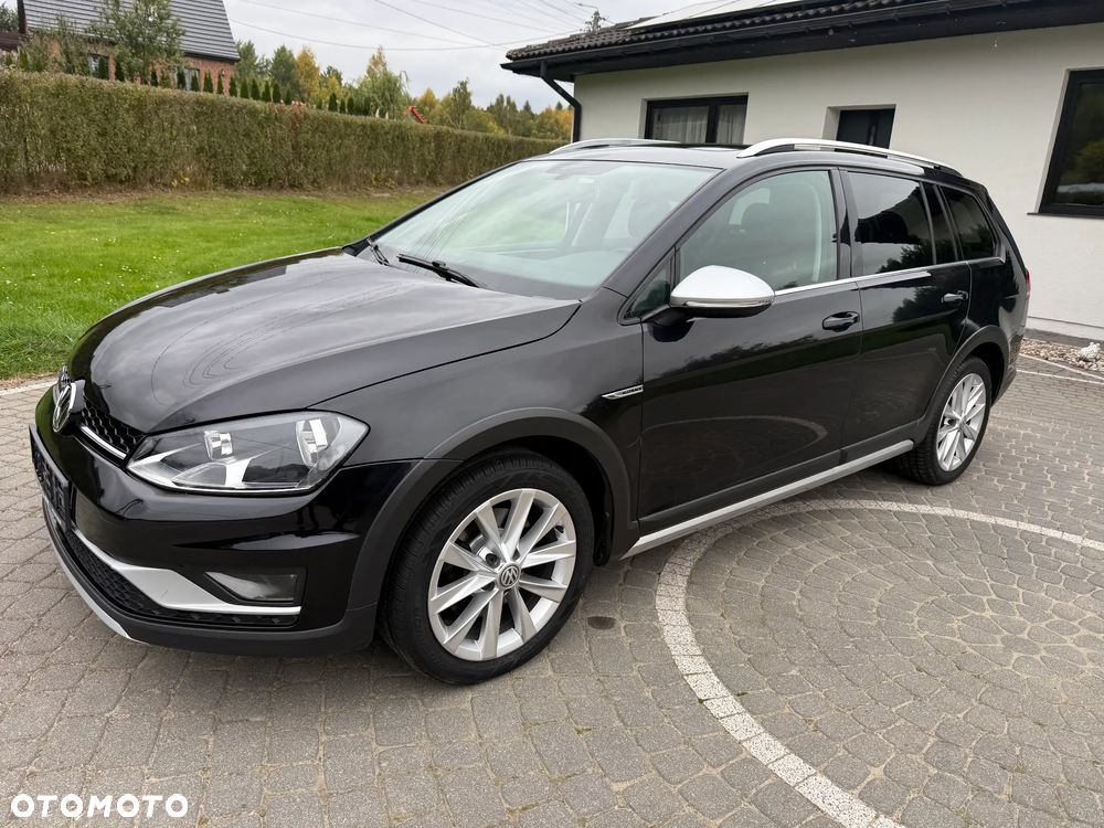 Volkswagen Golf - 3