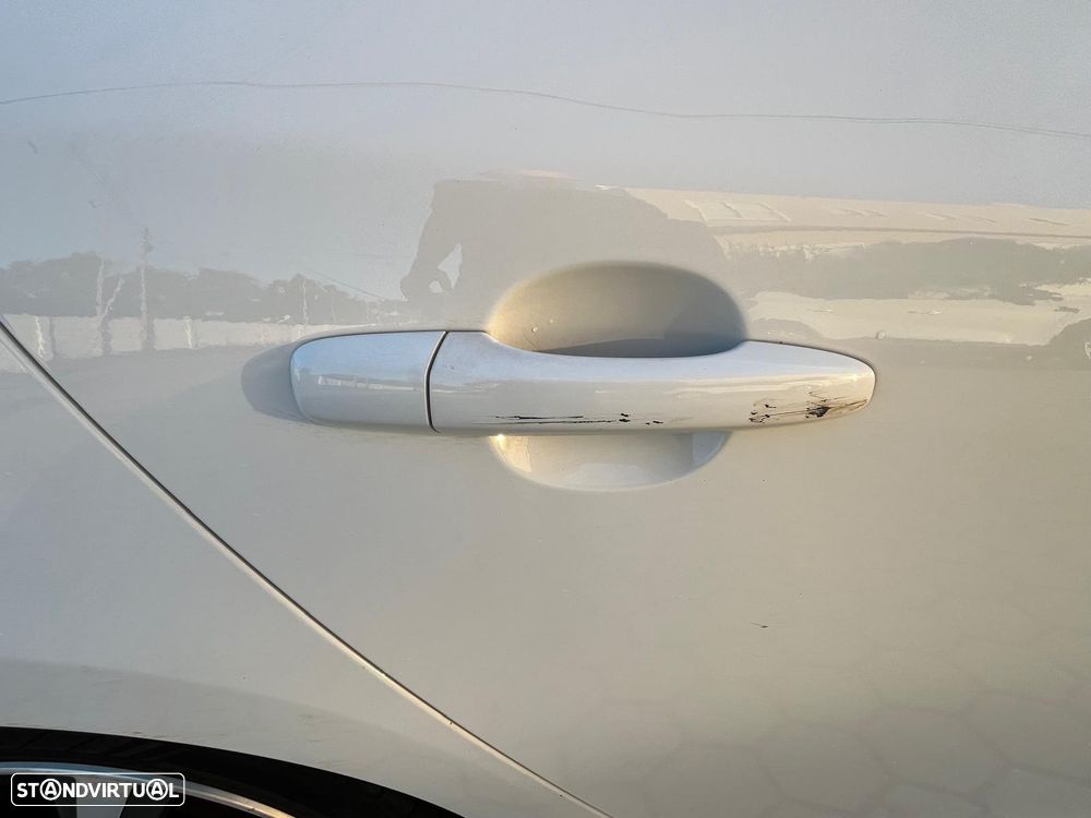 Volvo V60 D2 Edition — fotografia 18