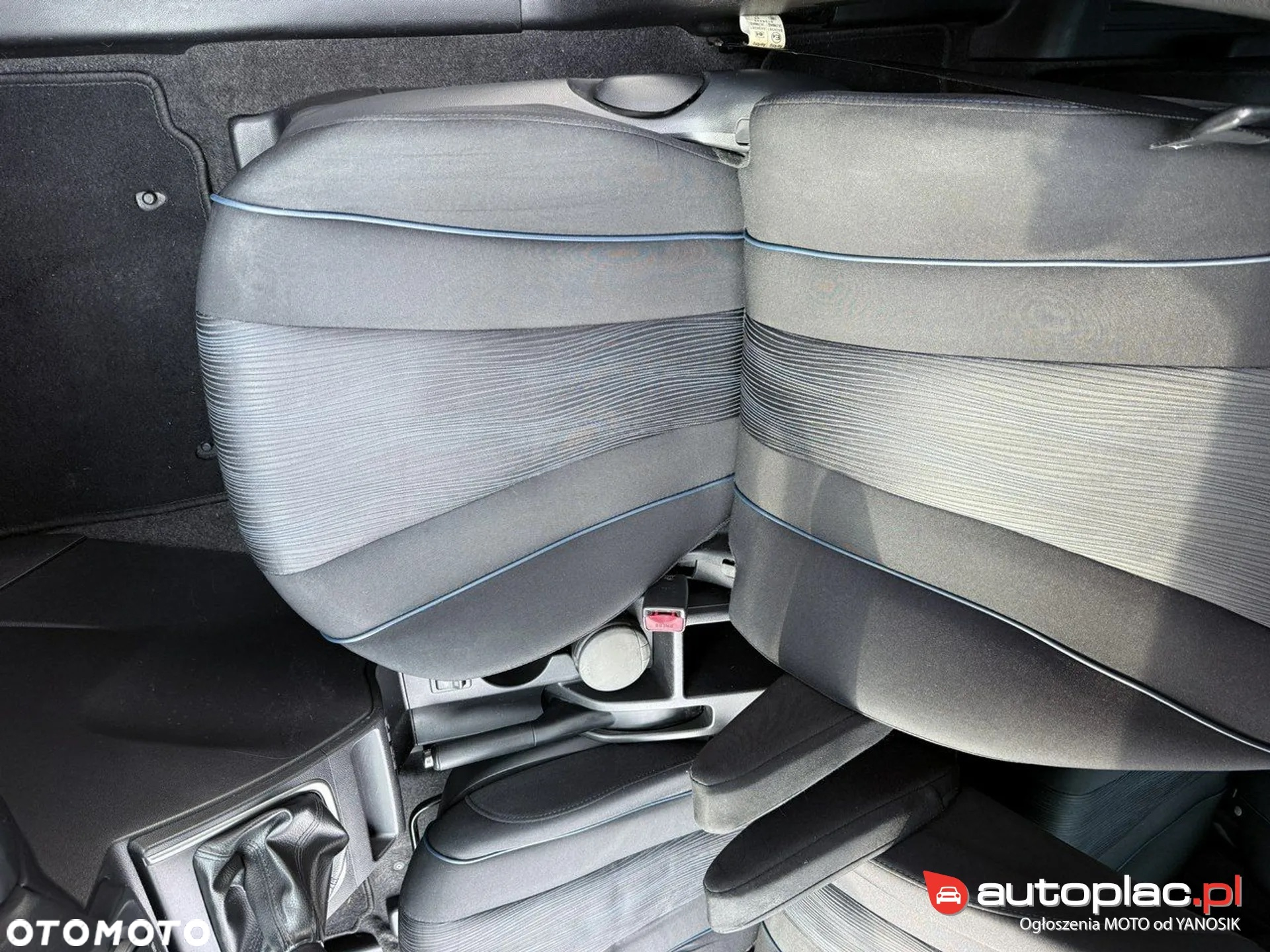 Mazda 5 2.0 Exclusive - 33