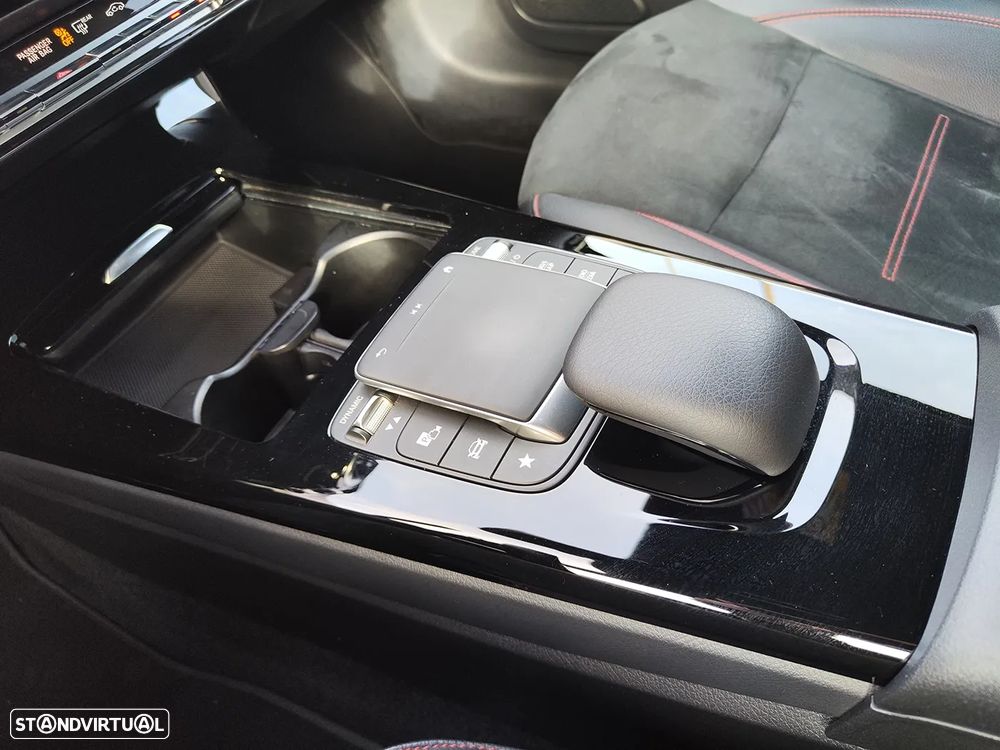 Mercedes-Benz A 180 d AMG Line Aut. - 21