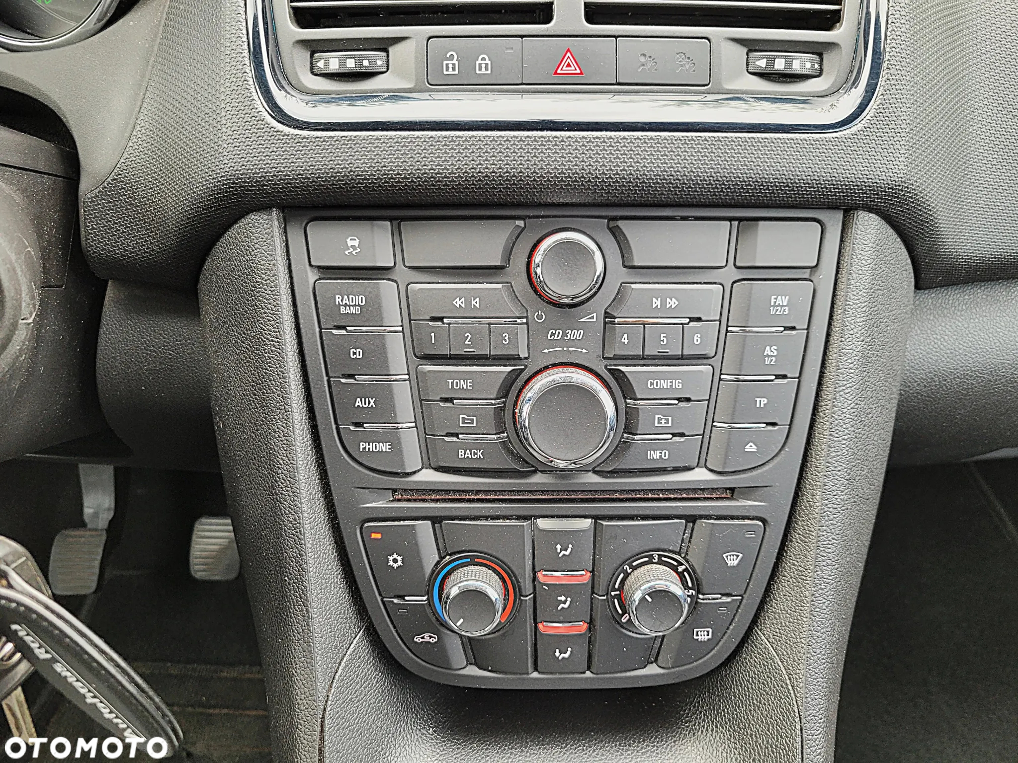 Opel Meriva 1.4 150 Jahre - 13
