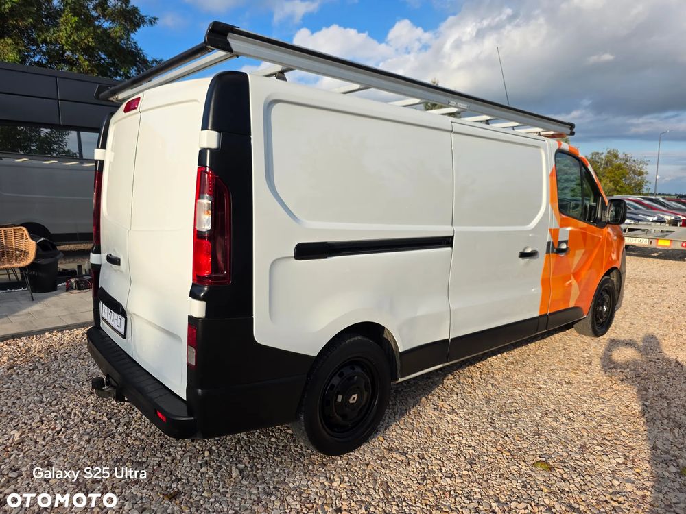 Renault Trafic - 10