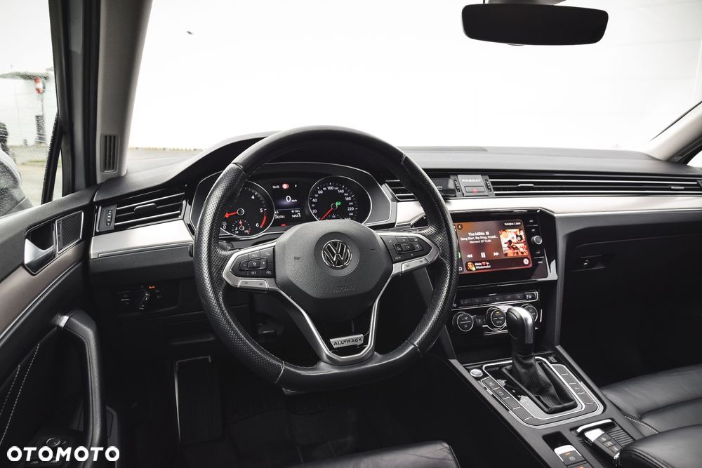 Volkswagen Passat Alltrack 2.0 TDI SCR 4Mot DSG - 15