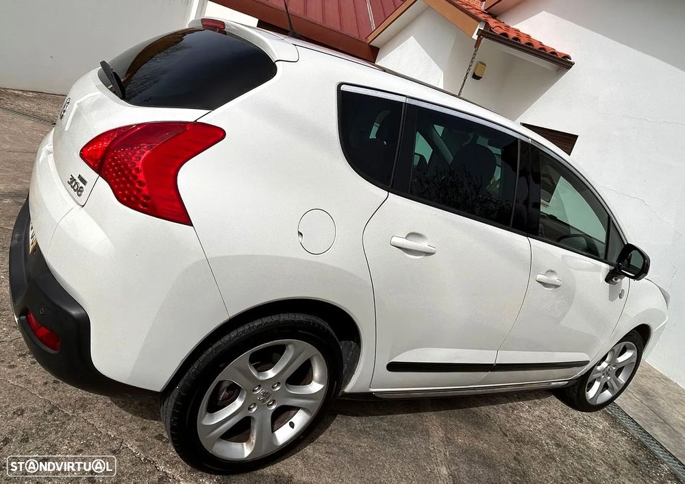 Peugeot 3008 BlueHDi 120 EAT6 Stop & Start Allure - 4