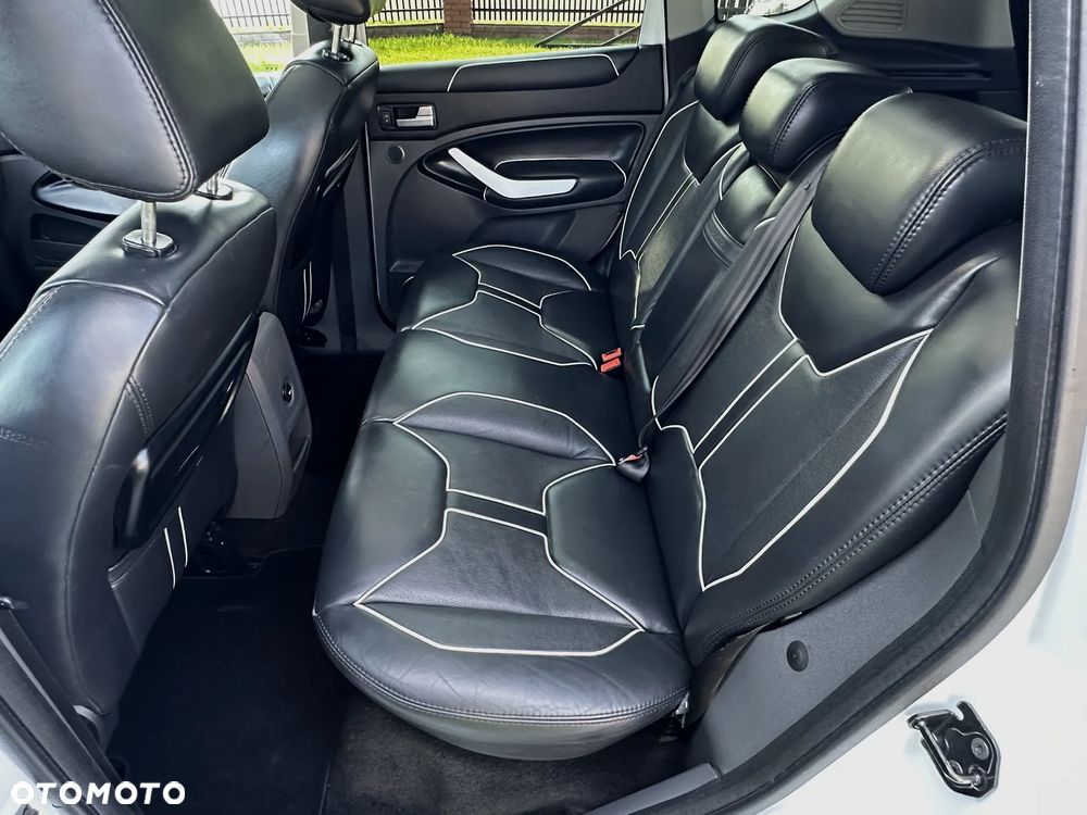 Ford Kuga 2.0 TDCi Titanium - 10