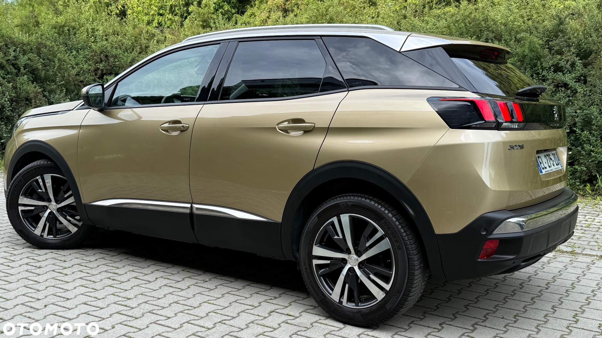 Peugeot 3008 1.6 BlueHDi Allure S&S EAT6 - 3